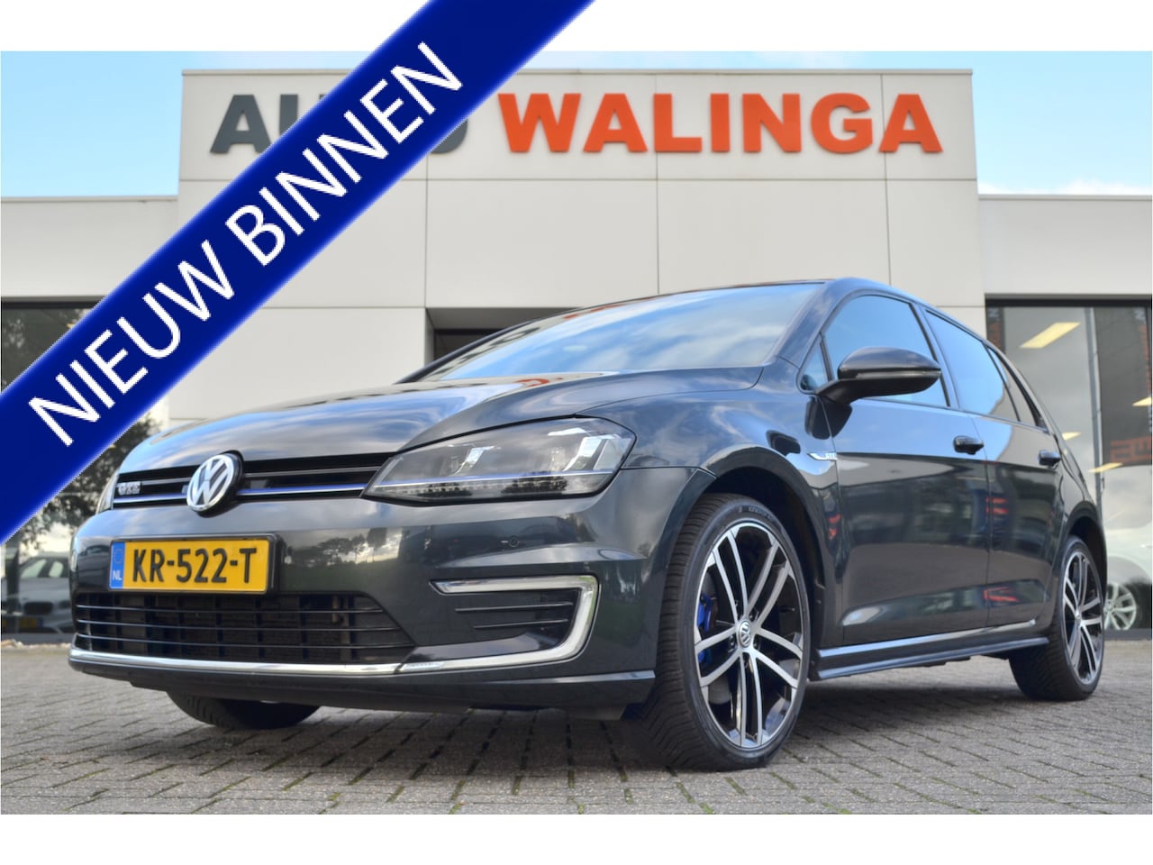 Volkswagen Golf - 1.4 TSI GTE Panoramadak Leer Carplay Keyles DAB Led Verlichting Carplay Dodehoek-assistent - AutoWereld.nl