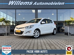 Hyundai i20 - 1.2i i-Deal Airco, LM & Bluetooth