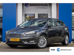 Ford Focus - 1.0 Titanium | Unieke km stand | Dealer onderhouden | Airco (automatisch) | Cruise control