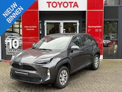 Toyota Yaris Cross - 1.5 Hybrid 115 APPLE/ANDROID AUTO CRUISE ADAPTIEF DIGITAAL DISPLAY ALL SEASON BANDEN CAMER