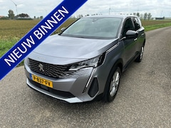 Peugeot 5008 - 1.2 PureTech Active Pack Camera/Carplay Trekhaak Enz