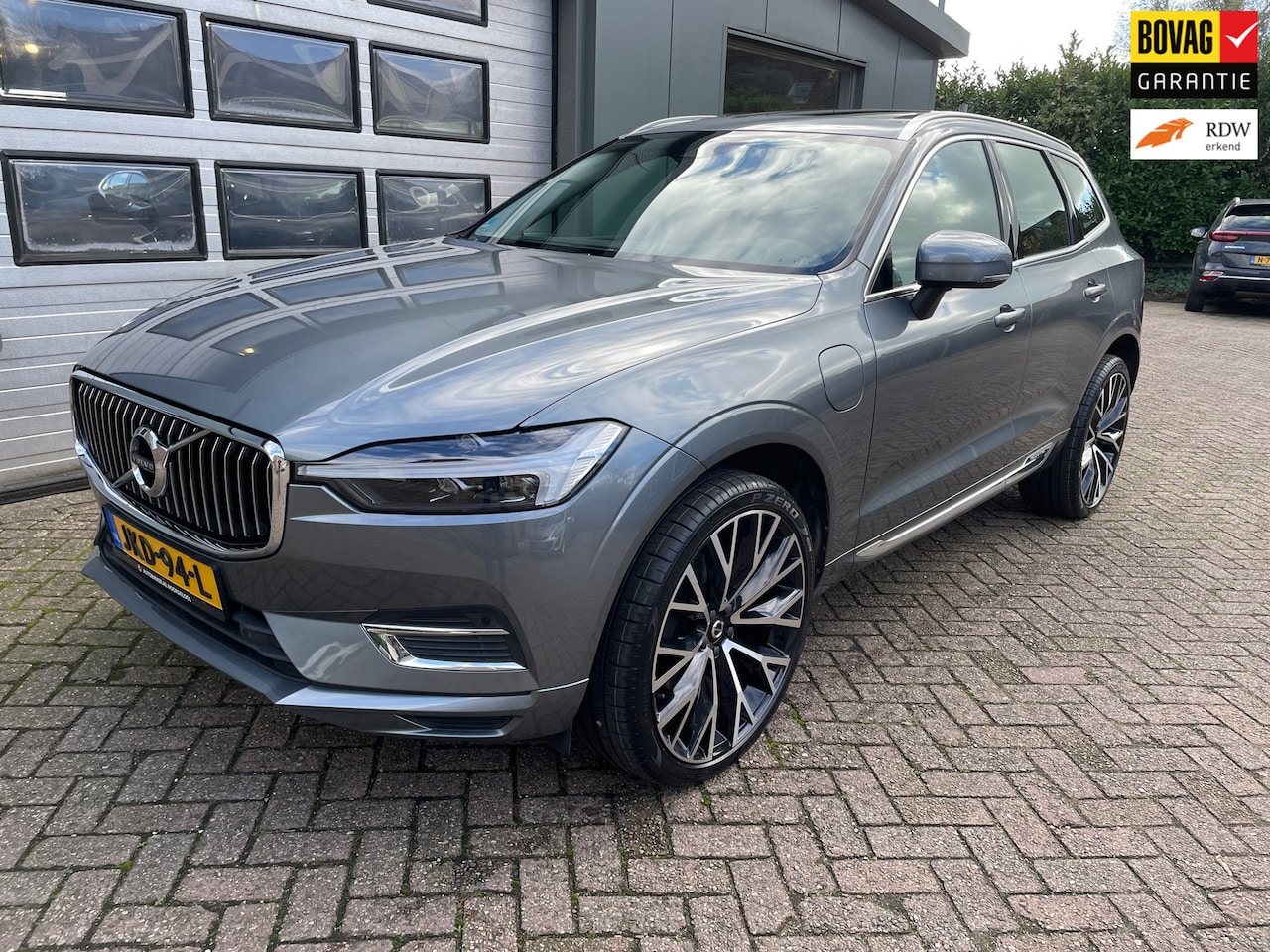 Volvo XC60 - 2.0 Recharge T6 AWD Business Pro Panodak - AutoWereld.nl