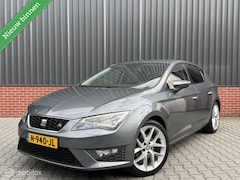 SEAT Leon - 1.4 TSI FR Business Navigatie Cruise Xenon Led Apk Stoelverwarming Nette Staat