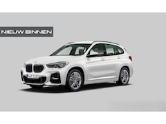 BMW X1 - xDrive25e Executive M Sport | Stoelverwarming | Parkeersensoren | Navigatie | Keyless | Cr