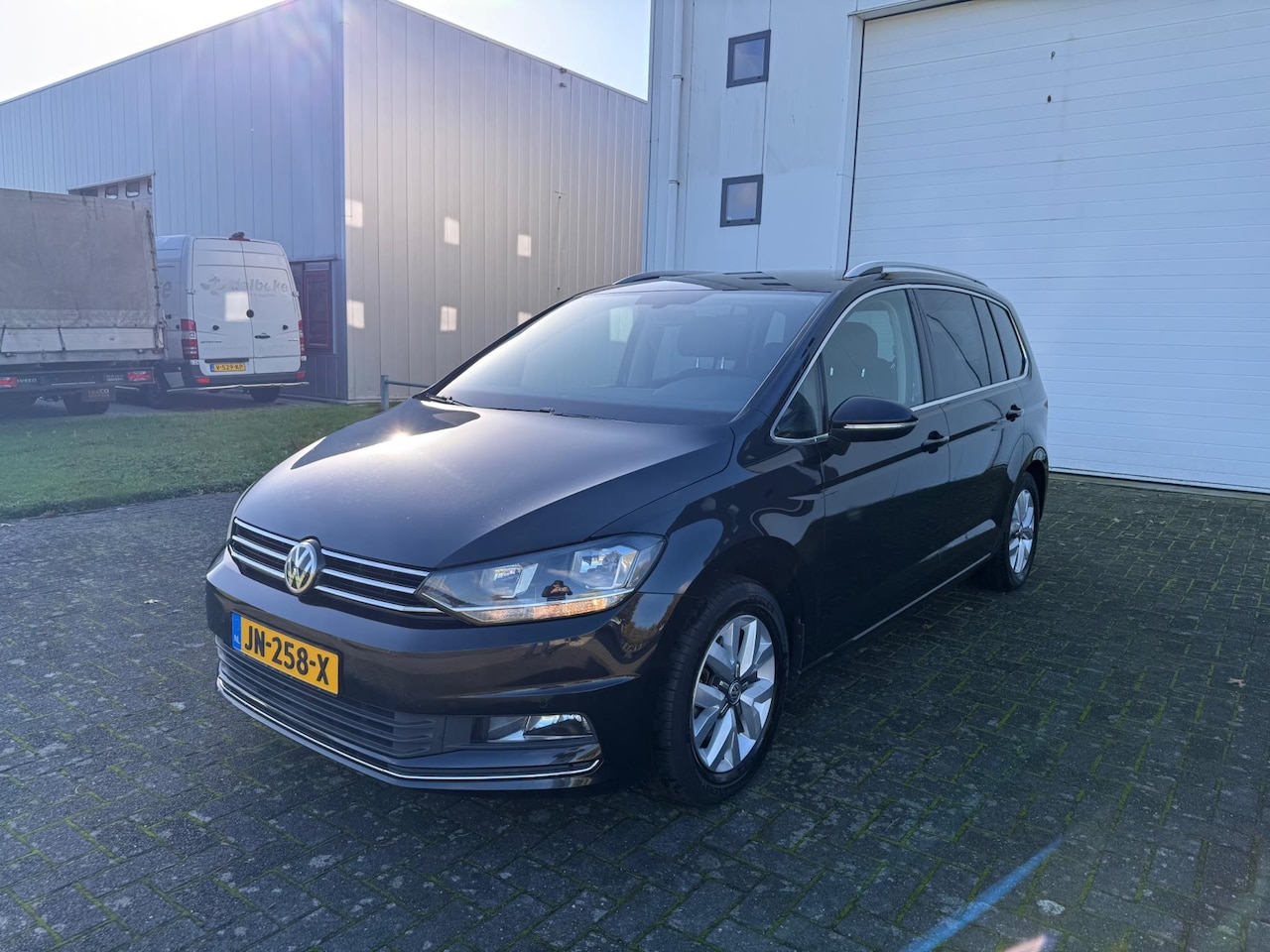 Volkswagen Touran - 1.4 TSI Highline DSG 2016 - AutoWereld.nl