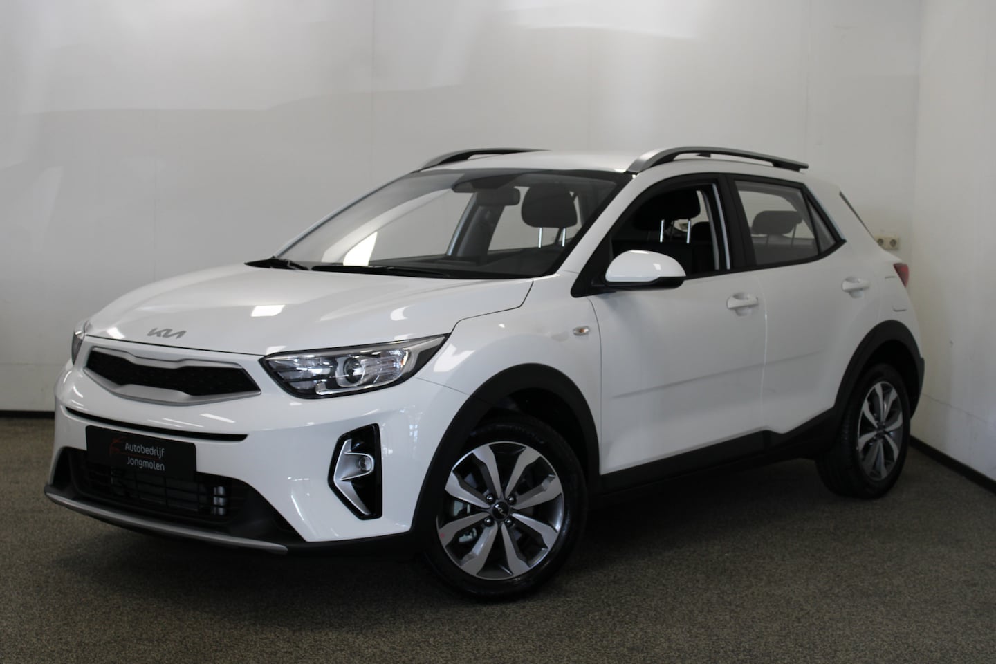 Kia Stonic - 1.0 T-GDi MHEV DynamicPlusLine 1.0 T-GDi MHEV DynamicPlusLine - AutoWereld.nl