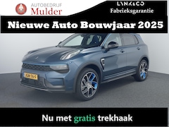 Lynk & Co 01 - 1.5 | Zwarte hemel | Trekhaak | Pano | ACC | 360 Camera