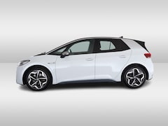 Volkswagen ID.3 - First Plus 58 kWh / SoH 93.2% / Camera / Keyless / Matrix LED / Interieurvoorverwarming /