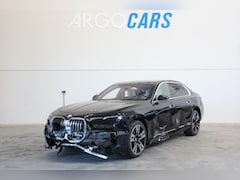 BMW 7-serie - 750e xDrive PANORAMA High Executive M Sport Automaat Trekhaak Massagefunctie Parking Assis