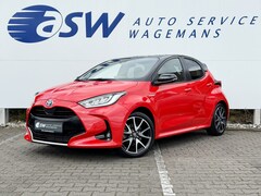 Toyota Yaris - 1.5 Hybrid Executive | Trekhaak | CarPlay | ACC | Camera | LED | Keyless