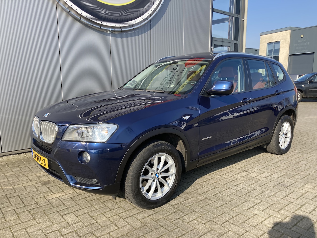 BMW X3 - xDrive28i High Executive Alle opties * Automaat * Trekhaak * Leer * Panoramadak * 259 PK * - AutoWereld.nl