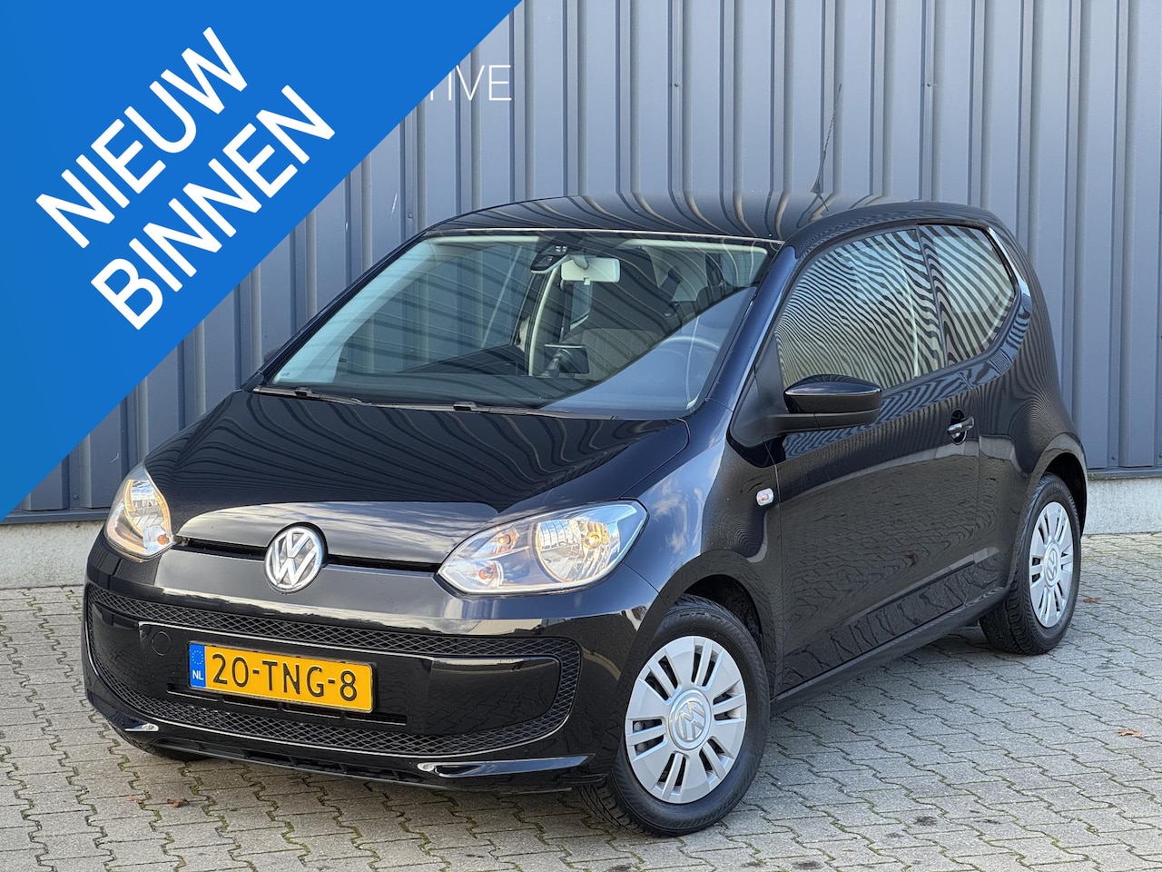 Volkswagen Up! - 1.0 move up! BlueMotion | Airco | Navigatie - AutoWereld.nl