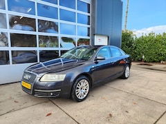 Audi A6 Limousine - 2.4 Pro Line klepstoter hoorbaar