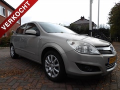 Opel Astra - 1.6 16V 5D 85KW NW APK