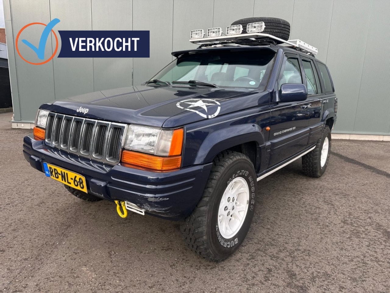 Jeep Grand Cherokee - 5.2i V8 Limited LEDER | AIRCO ! - AutoWereld.nl