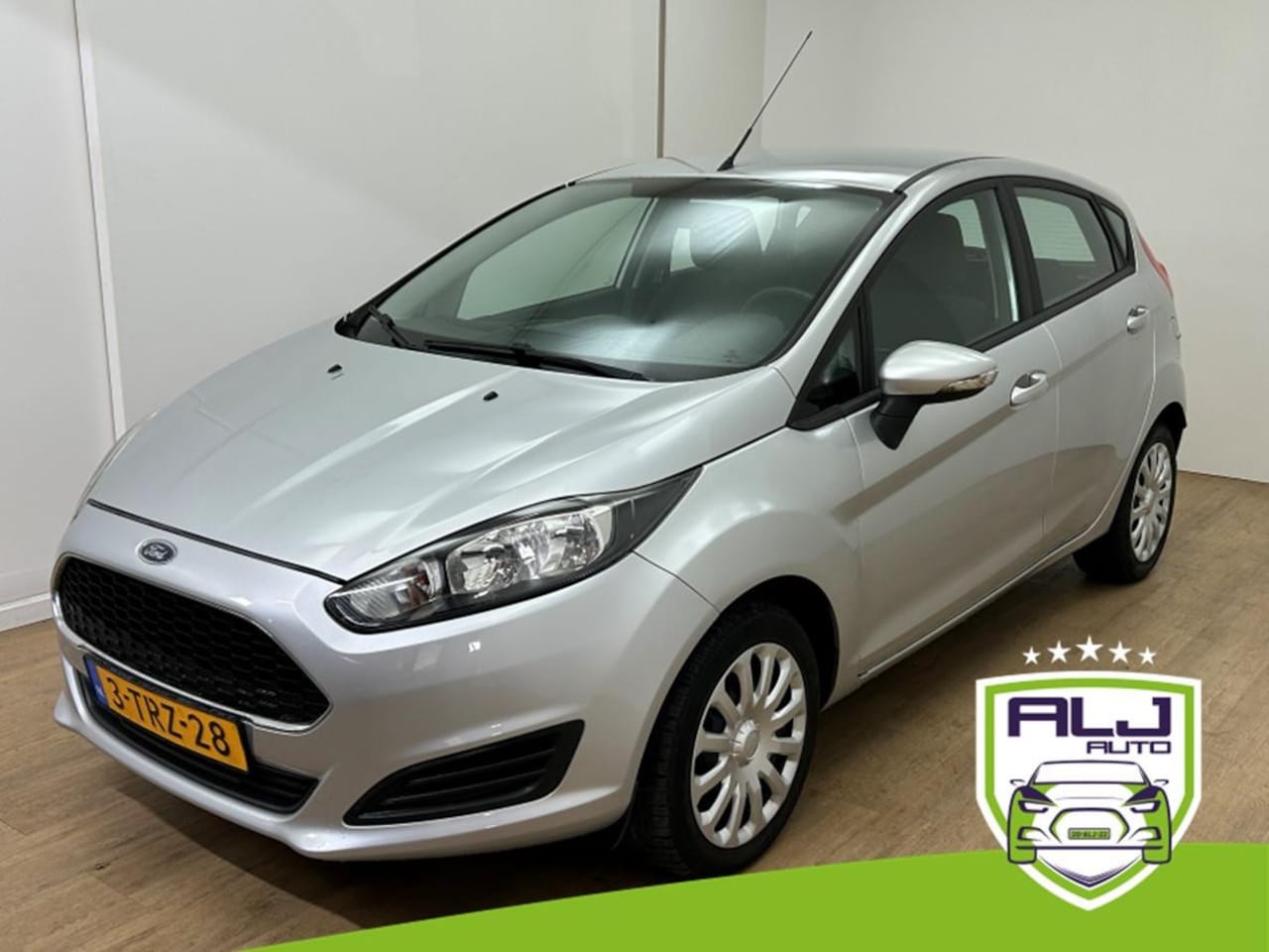 Ford Fiesta - Occasion 1.0 Style | Grijs | Airco | Aux | Tweedehands Ford Fiesta - AutoWereld.nl