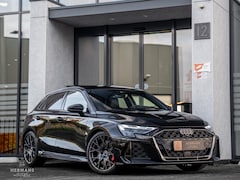 Audi RS3 - Sportback 2.5 TFSI quattro / SONOS / Pano / Comfort Pro