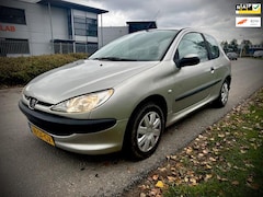 Peugeot 206 - 1.4 One-line