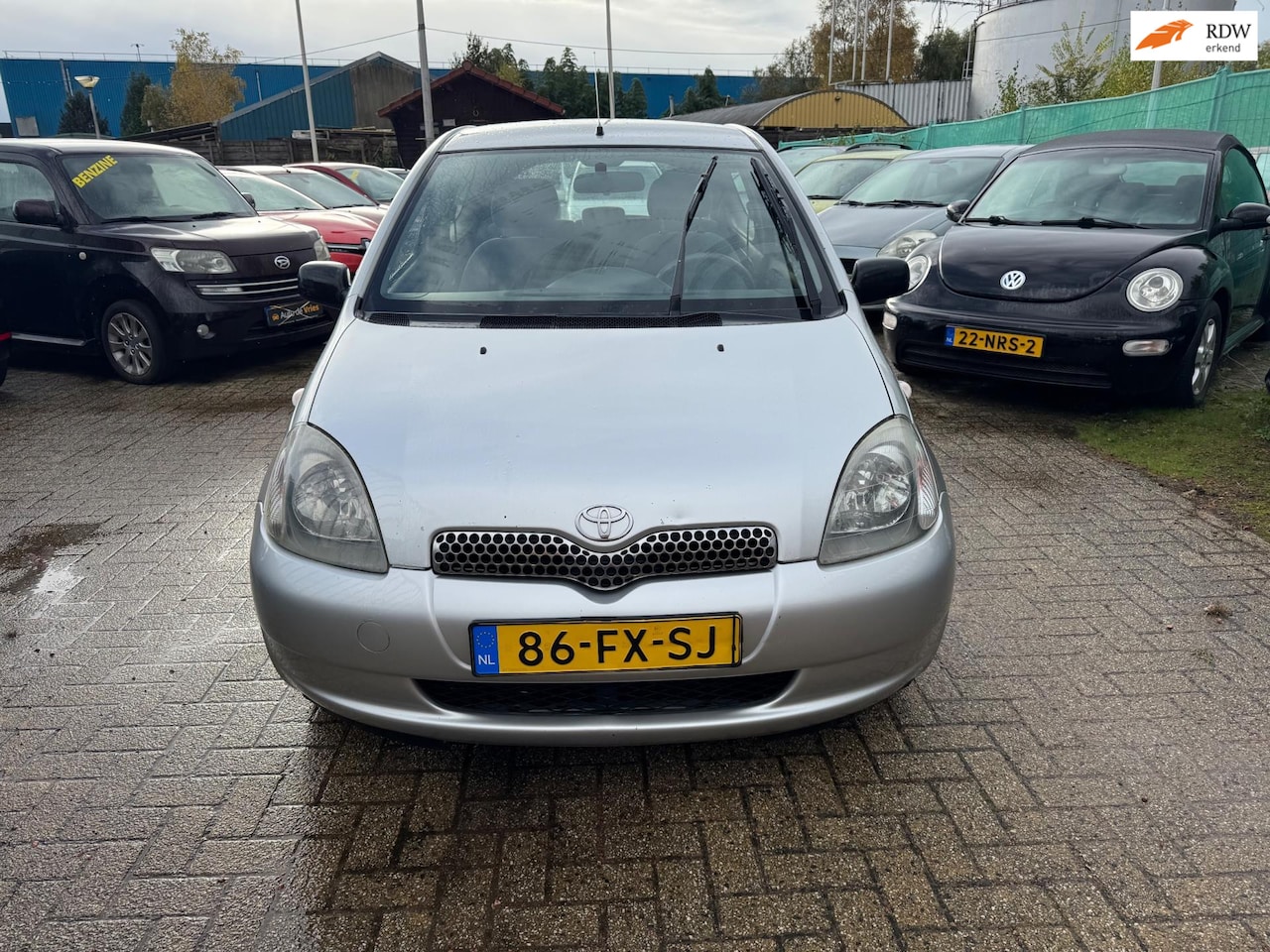 Toyota Yaris - 1.3-16V VVT-i Sol 1.3-16V VVT-i Sol - AutoWereld.nl