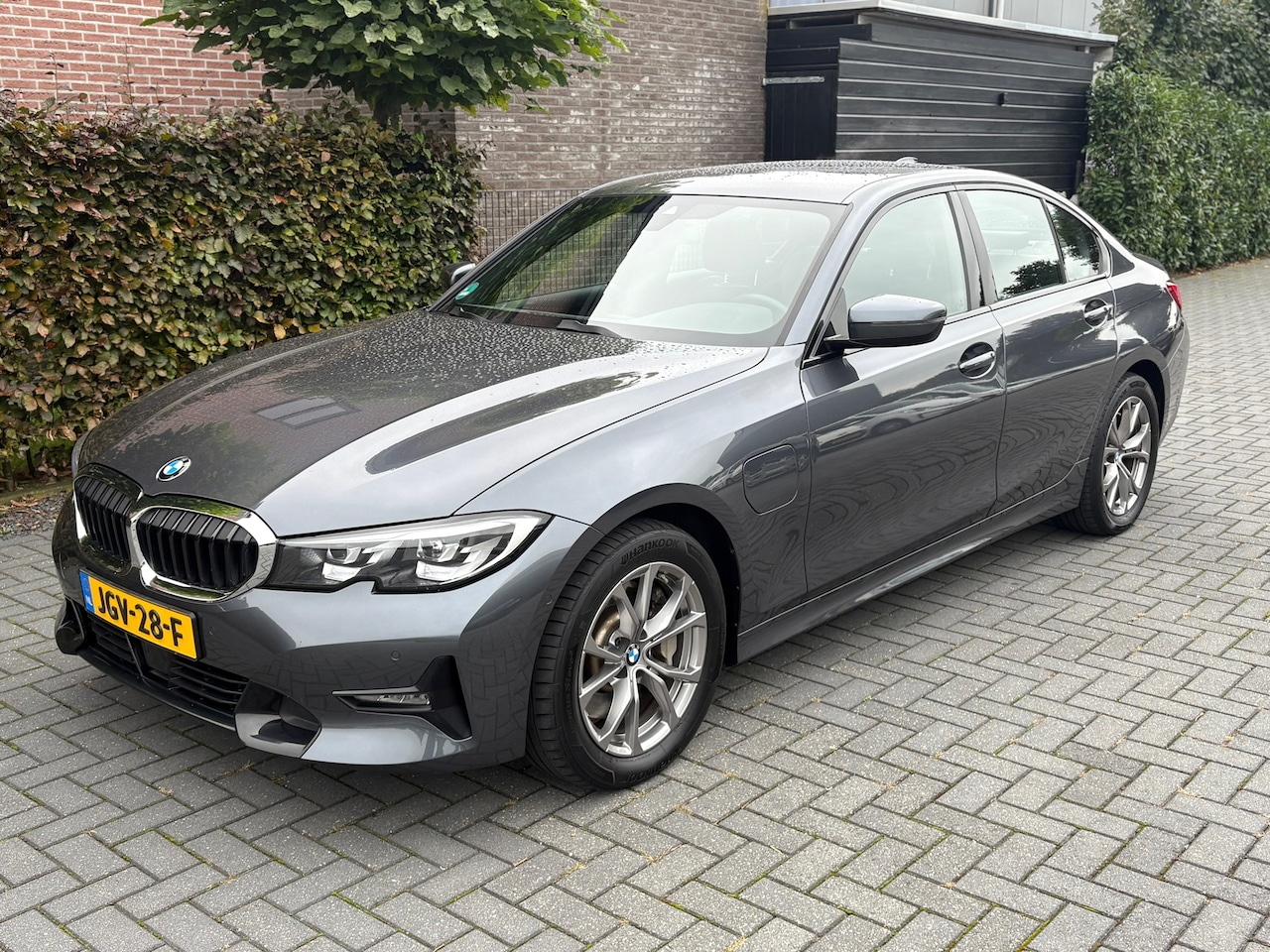 BMW 3-serie - 330e Business Edition Plus 330e Business Edition Plus - AutoWereld.nl