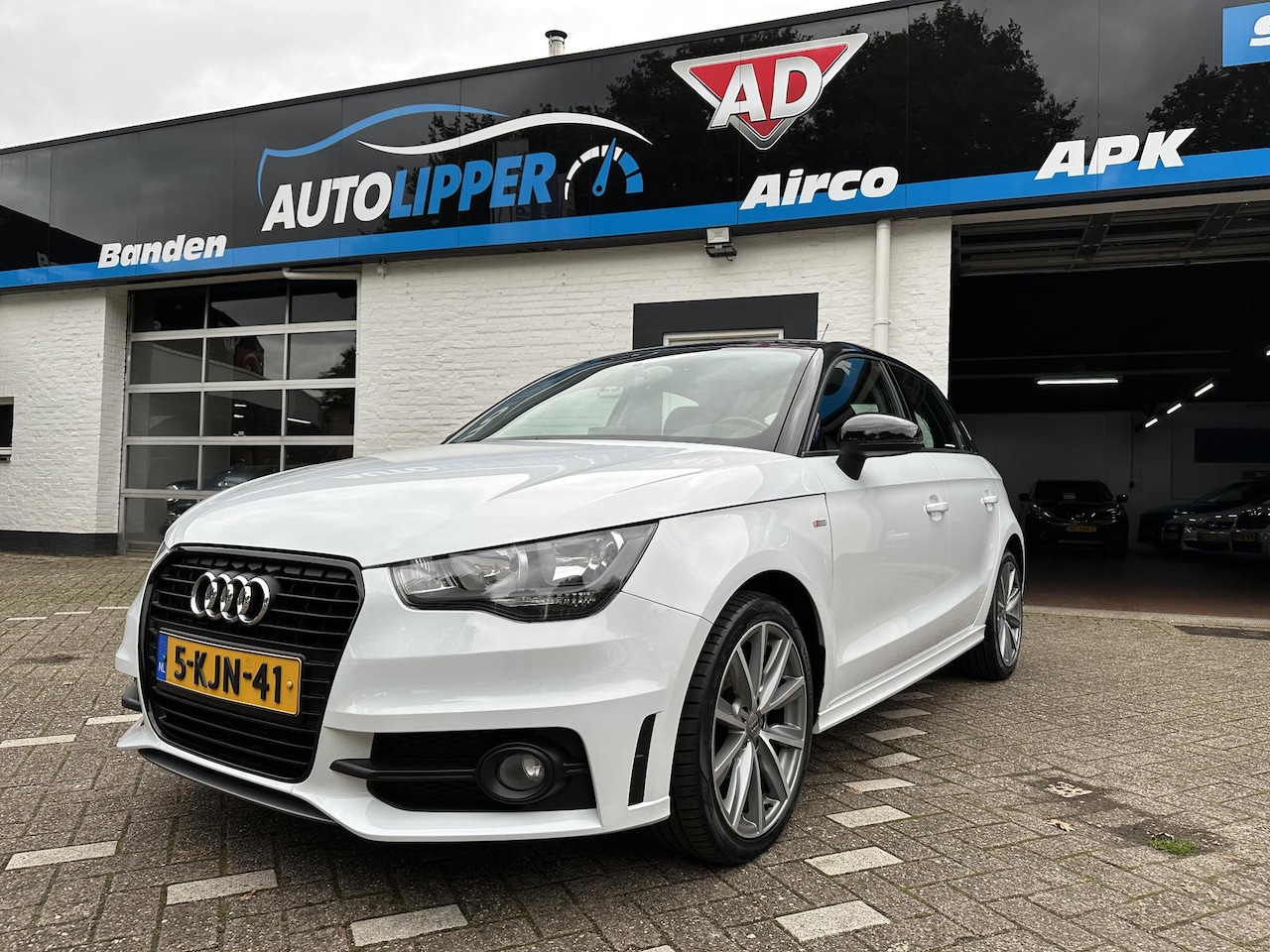 Audi A1 Sportback - 1.2 TFSI Admired /CC/5drs/Lm velgen/Nieuwe apk bij aflevering - AutoWereld.nl