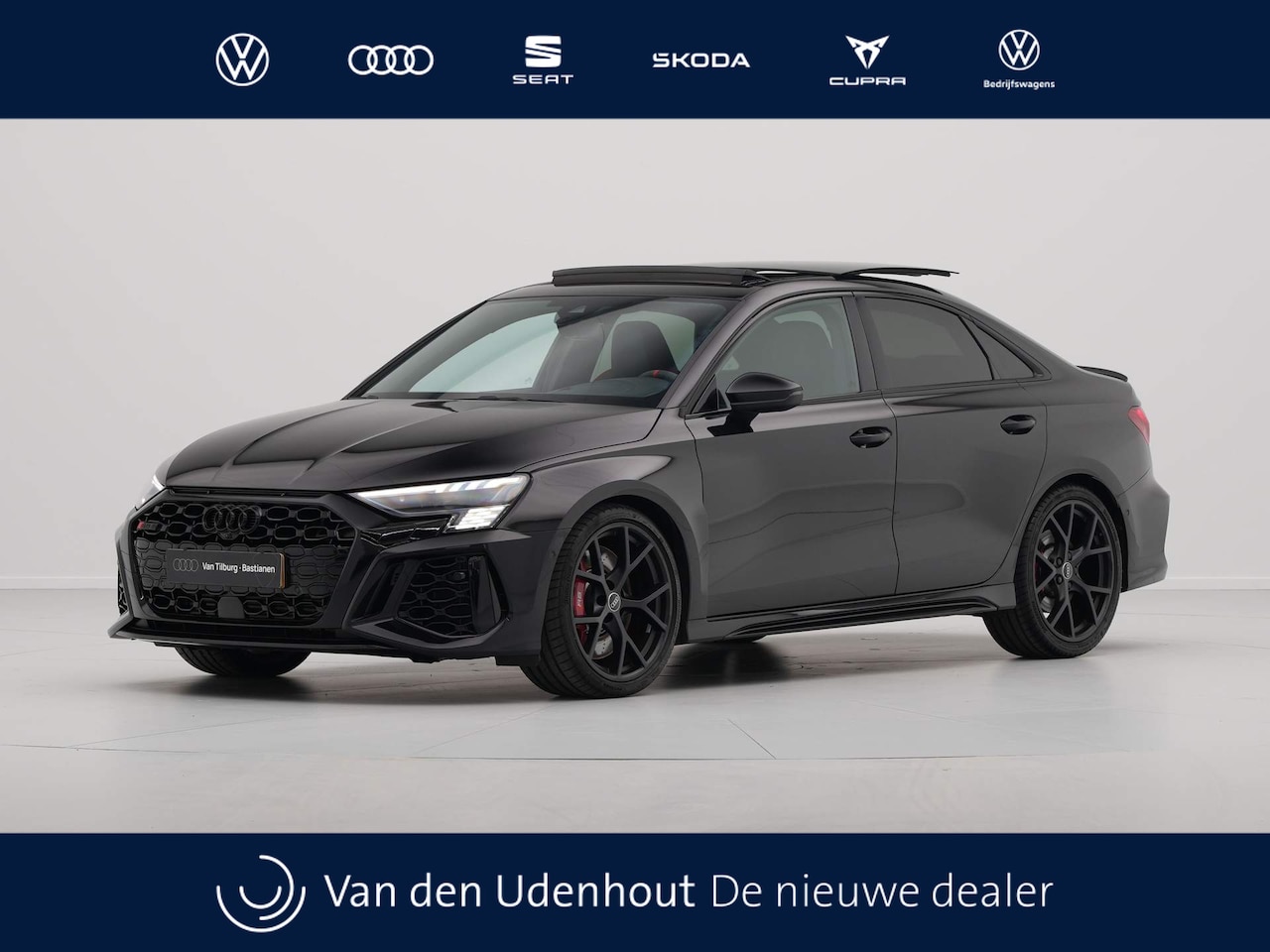 Audi RS3 - Limousine 2.5 TFSI RS 3 Quattro Panorama B&O HuD Sportuitlaat - AutoWereld.nl