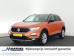 Volkswagen T-Roc - 1.0 TSI 116pk H6 Style Virtual Cockpit Navigatie
