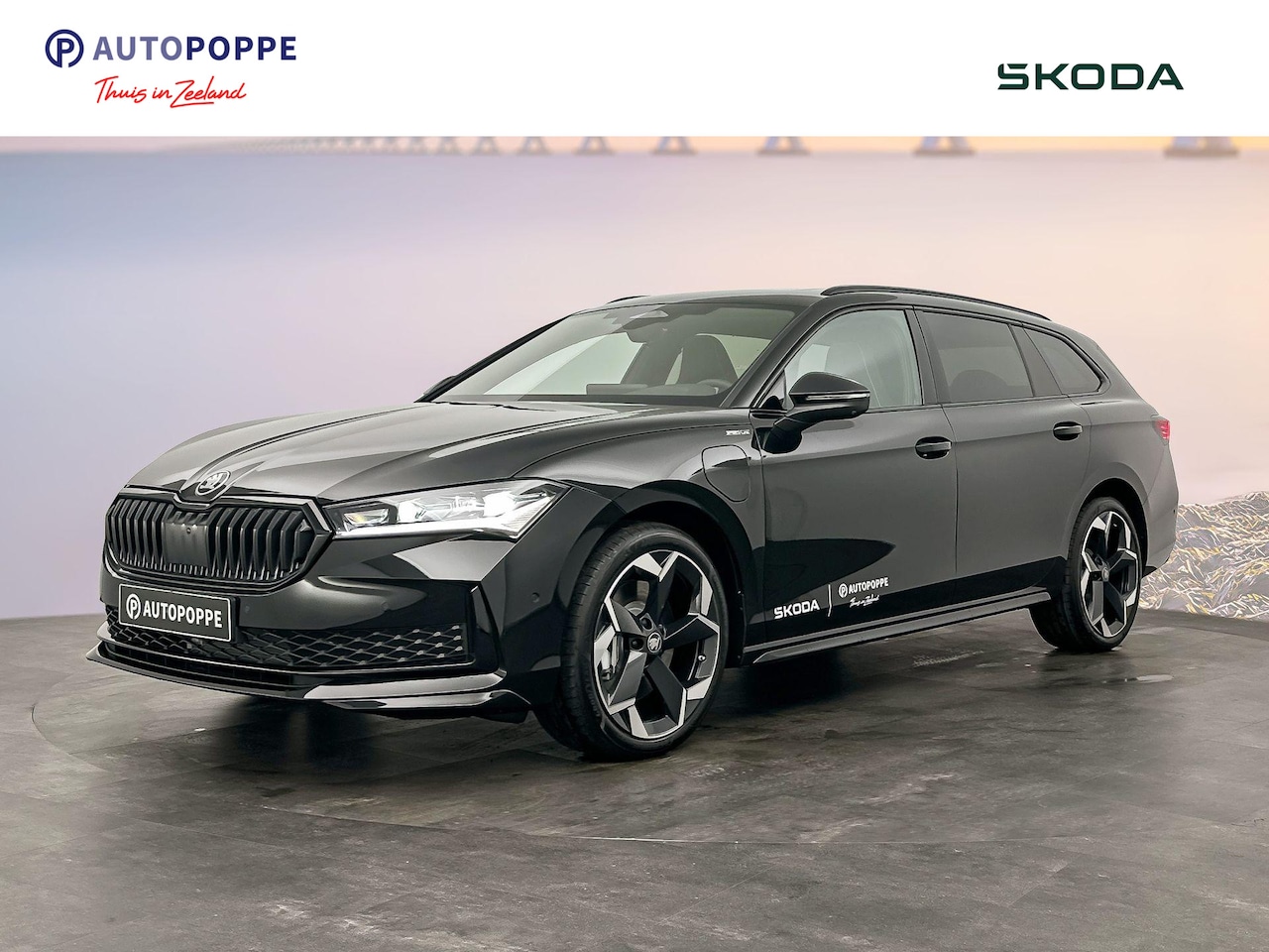 Skoda Superb - Sportline Business 1.5 TSI PHEV 150 kW / 204 PK Co - AutoWereld.nl