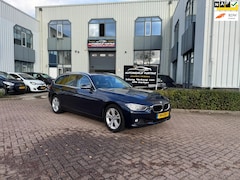 BMW 3-serie Touring - 320i High Executive AUTOMAAT