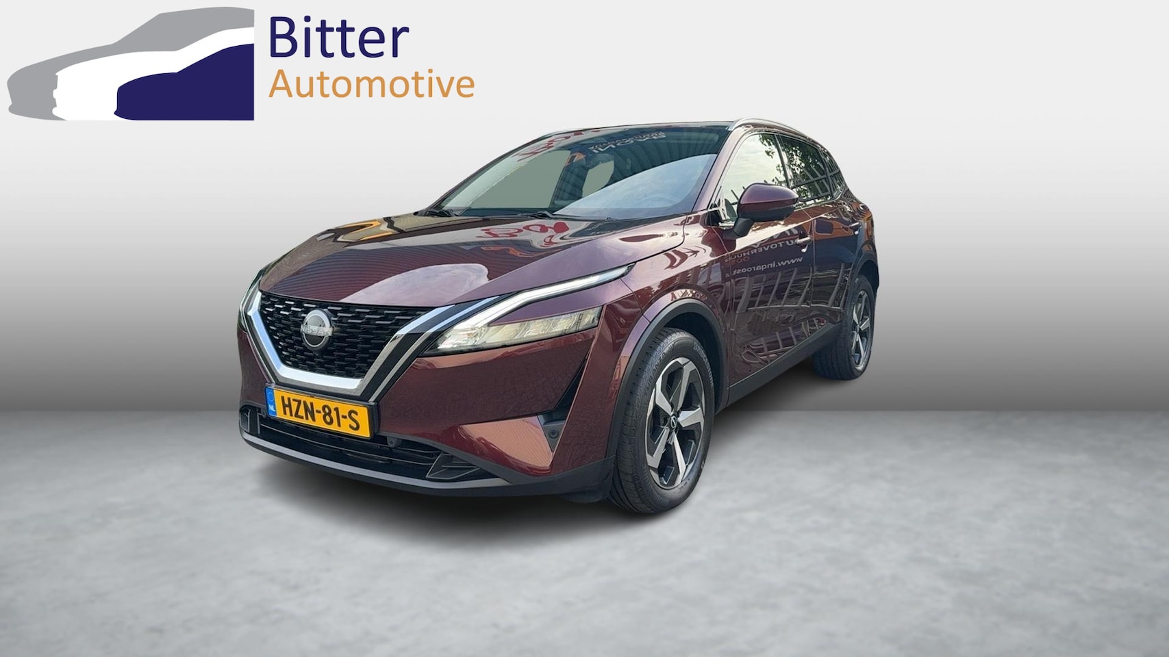 Nissan Qashqai - 1.3 MHEV N-Connecta Design Pack Panorama Dak - AutoWereld.nl