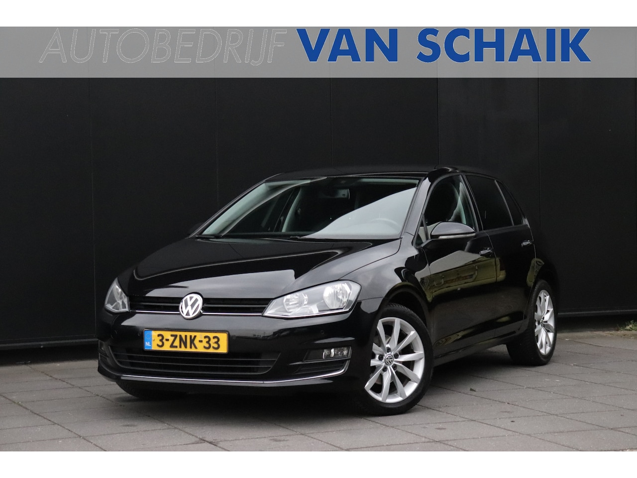 Volkswagen Golf - 1.2 TSI Highline | CAMERA | TREKHAAK | ALCANTARA | CRUISE | NAVI | - AutoWereld.nl
