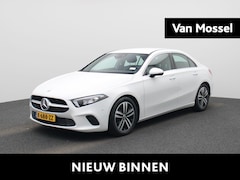 Mercedes-Benz A-klasse - 180 Business Solution Luxury | Lederen Bekleding | Stoelverwarming | Camera | Navigatie |