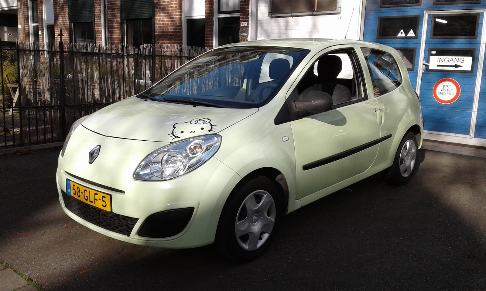 Renault Twingo - 1.2-16V Authentique 1.2 16V Authentique - AutoWereld.nl