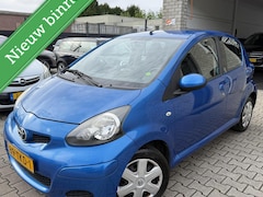 Toyota Aygo - 1.0 VVT-i Aspiration /1ste Eigenaar /Navi /N.A.P