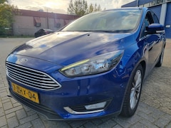 Ford Focus - 1.0 First Edition Nieuwstaat Nieuwe Distributie