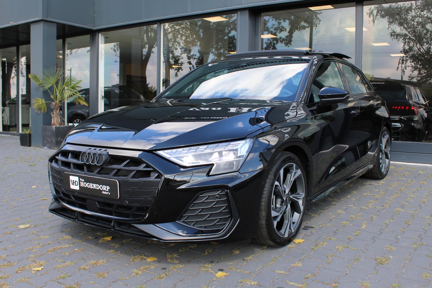 Audi A3 Sportback - 35 TFSI S LINE PANO SONOS LED KEYLESS GO CAMERA - AutoWereld.nl