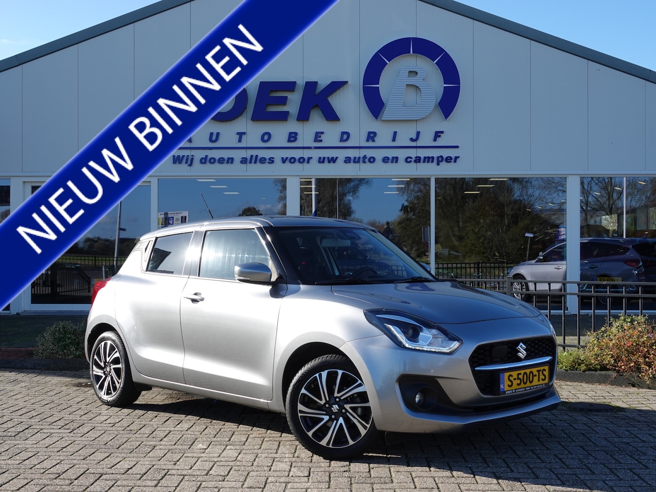 Suzuki Swift - 1.2 Style Smart Hybrid ADAPT. CRUISE | LMV | NAVI | ECC | CAMERA - AutoWereld.nl