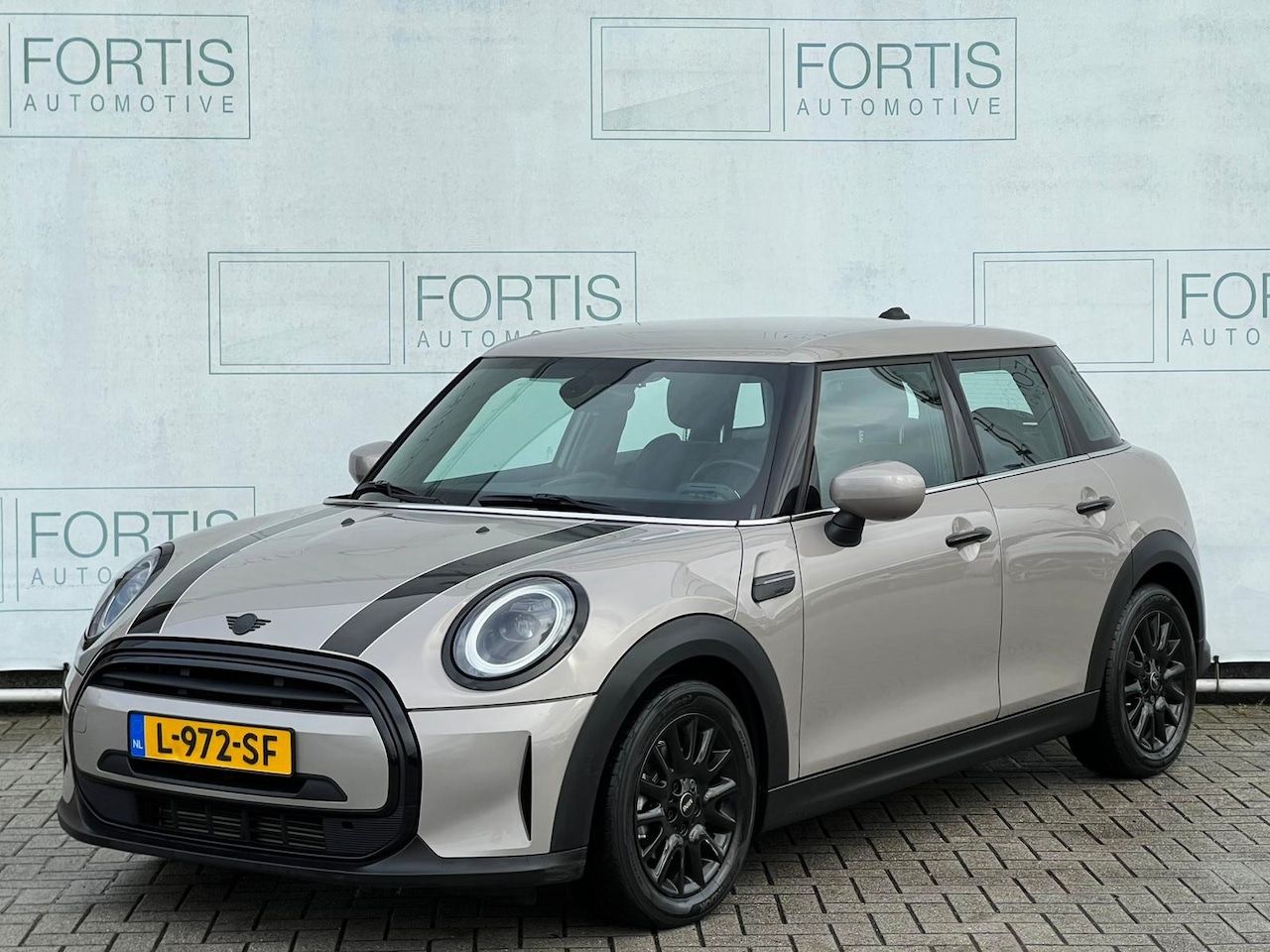 MINI One - Mini 1.5 Business Edition NL AUTO | DEALER ONDERH | UNION JACK | CARPLAY - AutoWereld.nl