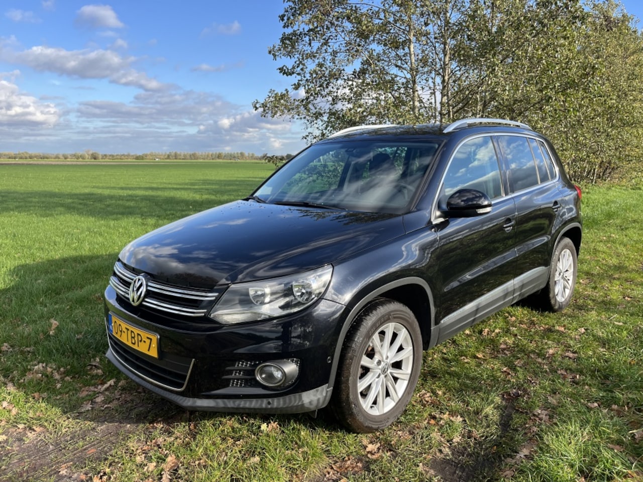 Volkswagen Tiguan - 1.4 TSI Sport&Style - AutoWereld.nl