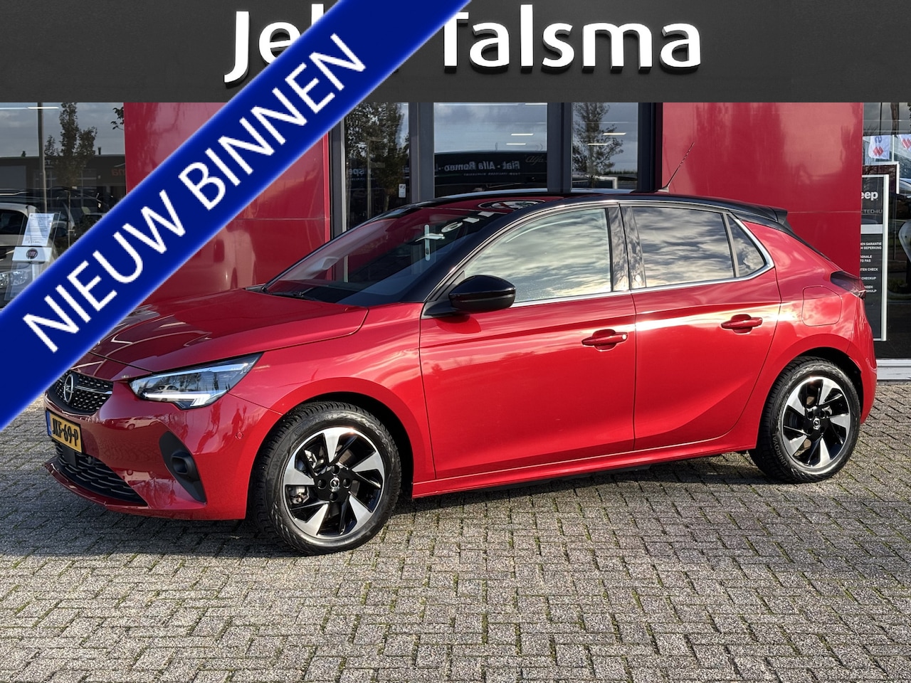 Opel Corsa-e - Elegance 50 kWh | Camera | Parkeersensoren voor en achter | - AutoWereld.nl