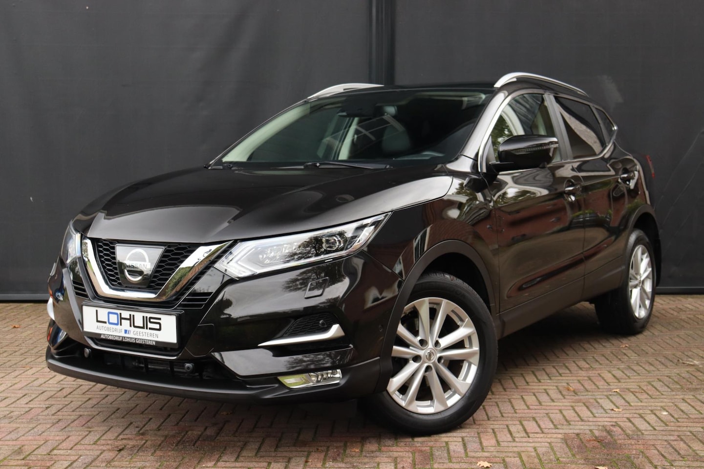 Nissan Qashqai - 1.2DiG-T Tekna | AUTOMAAT | PANO | NAVI | BT-AUDIO - AutoWereld.nl