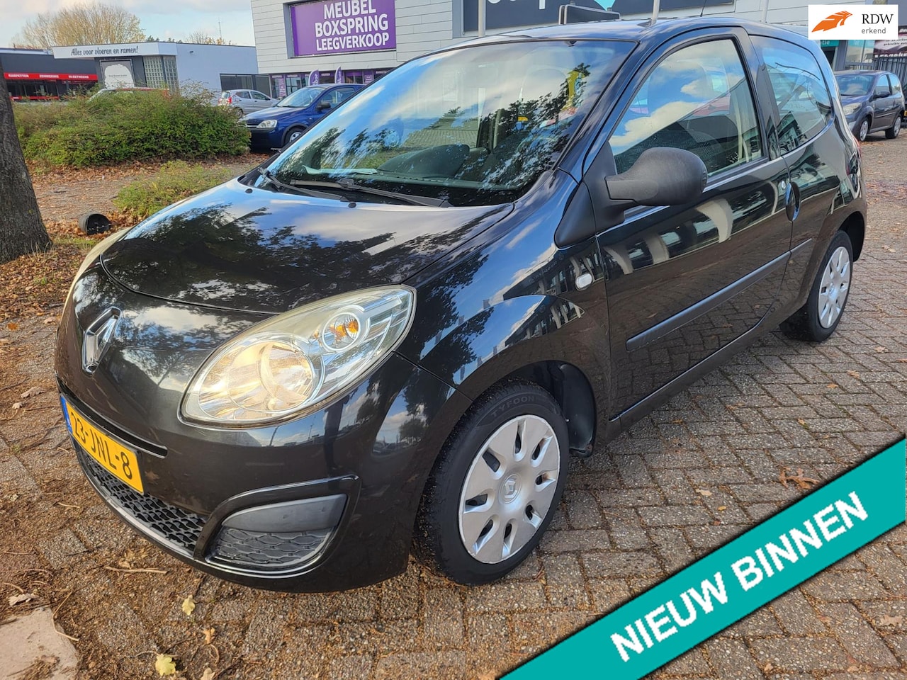 Renault Twingo - 1.2 Authentique AIRCO - AutoWereld.nl
