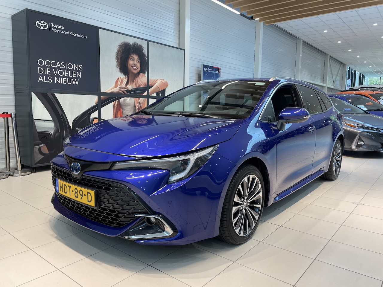 Toyota Corolla Touring Sports - Hybrid 140 Dynamic | Apple Carplay | Safety Sense | Achteruitrijcamera | - AutoWereld.nl