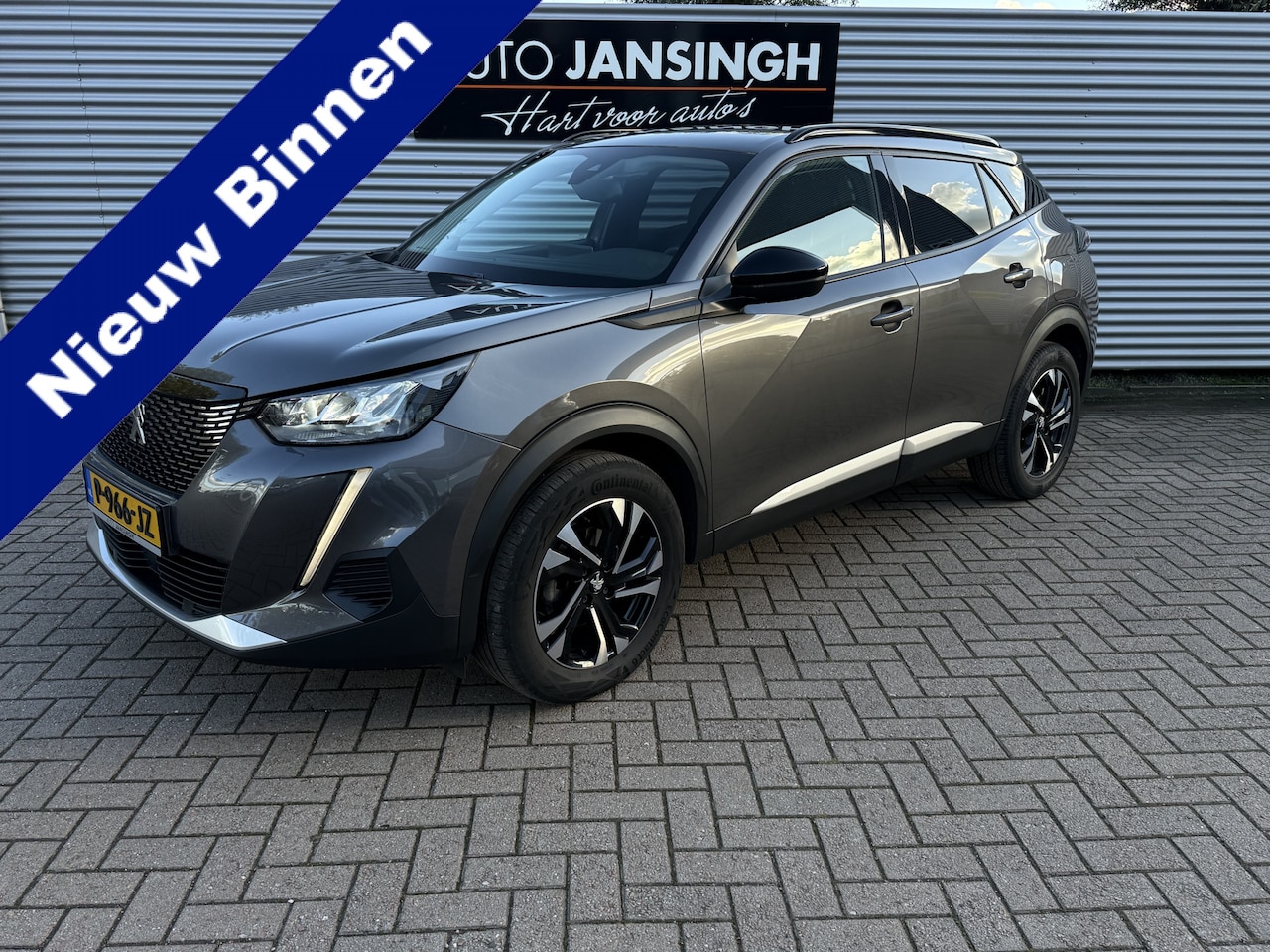 Peugeot 2008 - 1.2 PureTech Allure Pack Automaat!! | Camera | Stoelverwarming | Led | Clima | Cruise | LM - AutoWereld.nl