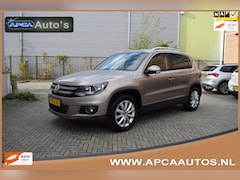 Volkswagen Tiguan - 1.4 TSI Sport&Style 12 mnd GARANTIE Park Asist ( zelf parkeren ) DealerOH Nieuwstaat Navi