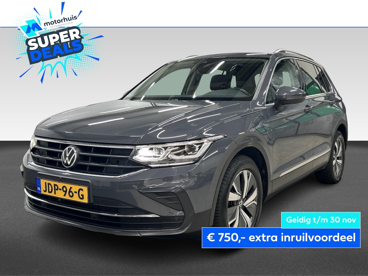Volkswagen Tiguan - 1.4 TSI PHEV 245PK AUTOMAAT ELEGANCE PANO VIRTUAL TREKHAAK WINTERPACK - AutoWereld.nl