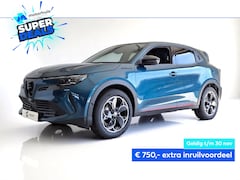 Alfa Romeo Junior - 54 kWh 156pk Elettrica Speciale WINTERPACK CAMERA LED