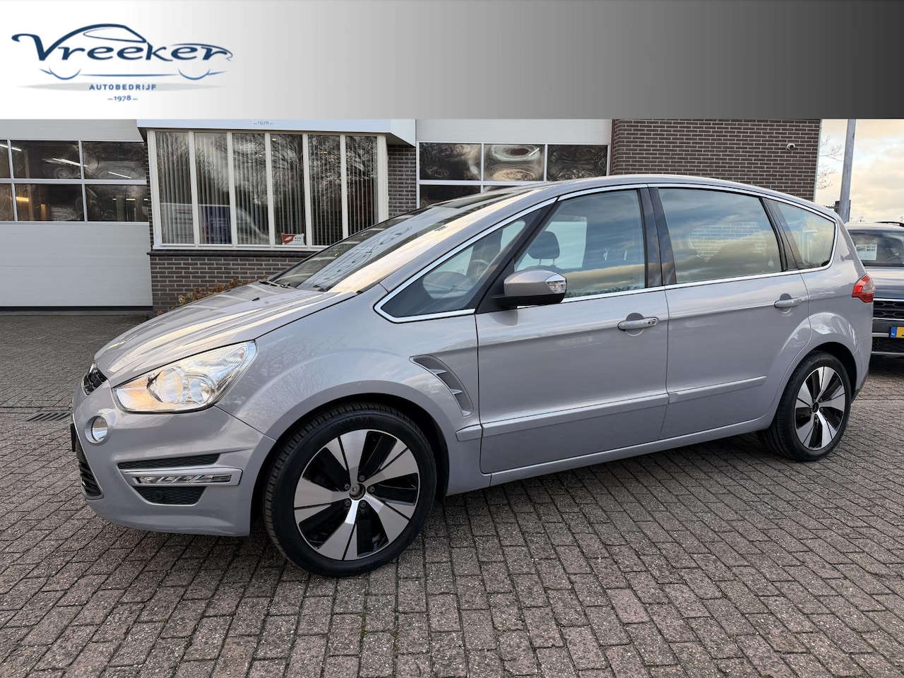 Ford S-Max - 2.0 EcoBoost Titanium 2.0 EcoBoost Titanium - AutoWereld.nl