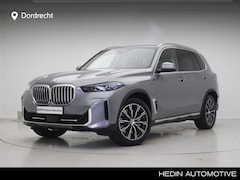 BMW X5 - xDrive50e | 2024 | Trekhaak | Harman Kardon | 20" M-Sport | Softclose | Driving Assistant
