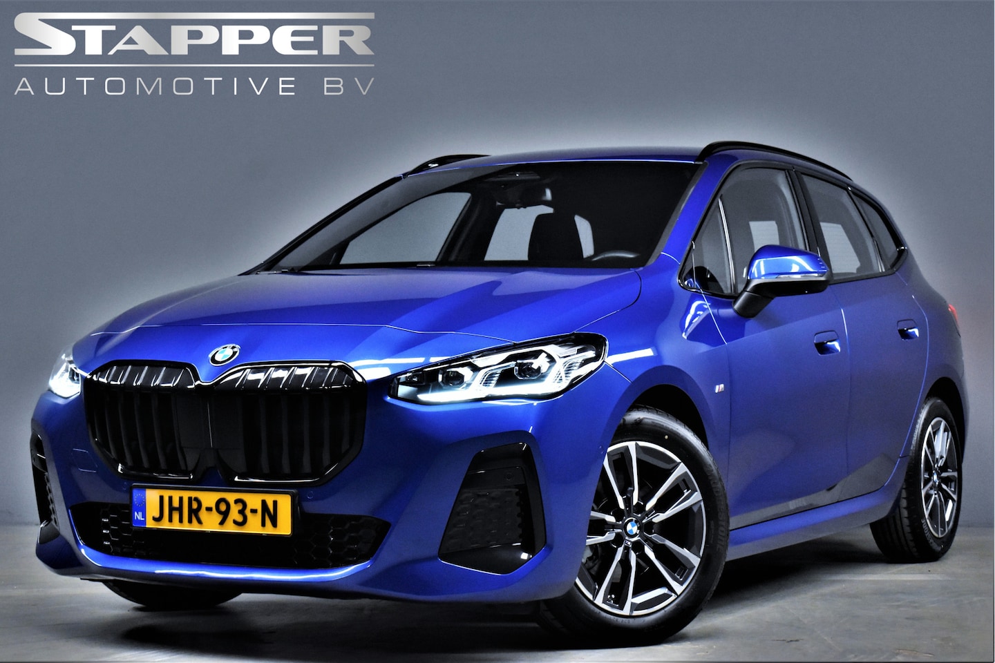 BMW 2-serie Active Tourer - 218i 136pk Automaat M-Sport 1e Eig. Dealer OH CarPlay/Camera/Keyless/Virtual/Navi/Led/H.le - AutoWereld.nl